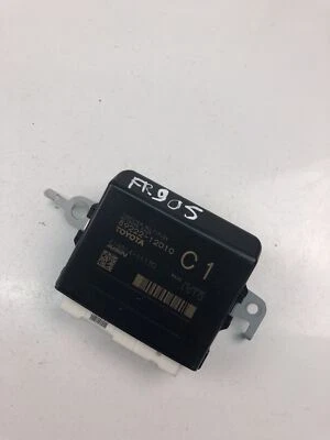FR905 TOYOTA Control Unit 89222-12010 - Image 1 of 4