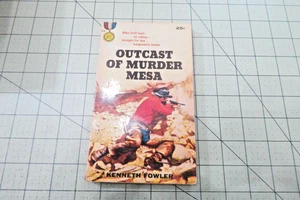 OUTCAST OF MURDER MESA BY KENNETH FOWLER 1960 2ND GOLD MEDAL PULP ERA WESTERN - Bild 1 von 3