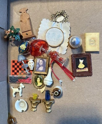 VTG Miniature Dollhouse Decorative Make Do Hand Blown Lamp Sconce Checkers 1:12 - Image 1 of 4