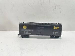 B10 Roundhouse Ho Scale Model Train Southern Pacific 40’ Boxcar No 97191 - Picture 1 of 10
