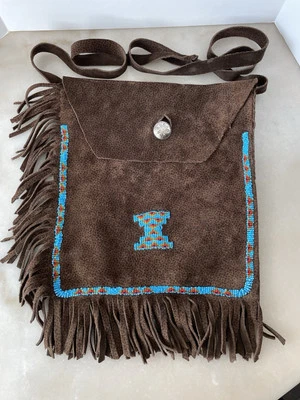 Bolso de Hombro Hobo Vintage Cuero Gamuza con Flecos y Trabajo de Cuentas Estilo Nativo  Foto 1 de 4