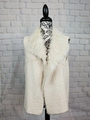 Bisou Bisou women's size large faux suede faux fur vest open front collared bb12 - Image 1 of 4