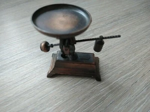 Vintage Neuheit Druckguss Waage Bleistiftspitzer - Playme Ref 967 - Bild 1 von 6