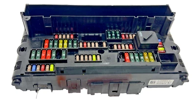 BMW 535XI 528XI F10 2012-2016 distribución de energía relé de fusibles unidad de módulo OEM Foto 1 de 4