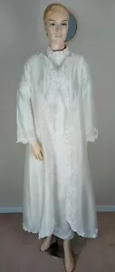 VINTAGE 60S IVORY WHITE SATIN EMBELLISHED EMBROIDERED WEDDING DRESS & COAT 8 - Picture 1 of 13
