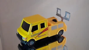 Mercedes Tow Truck - Hongwell - Yellow - Picture 1 of 9