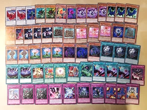 Akiza Pflanzen Deck aus TV Anime Serie YU-GI-OH 5 DS Schwarzer Rosendrache - Bild 1 von 1
