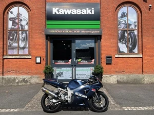 2002 Suzuki GSXR 600 road legal sports / track bike - lots of extras - Picture 1 of 15
