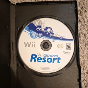 Wii Sports Resort (Nintendo Wii, 2009) Game Disc Only Tested - Picture 1 of 3
