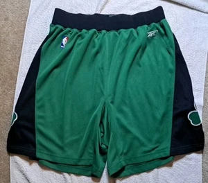 Reebok Green/Black NBA Basketball Boston Celtics Shorts Size 38 - Picture 1 of 7