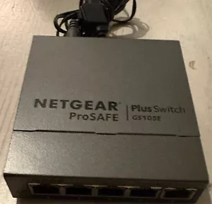 Netgear ProSafe GS105E 5 Port Gigabit Ethernet Switch 5x Gigabit Ethernet - Picture 1 of 1