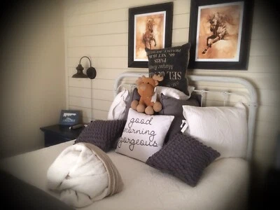 QUEEN HEADBOARD AND FOOTBOARD - IRON - Image 1 of 3