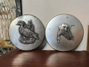 Set of 2 Vintage 8" Metal Tin w/ Unique Pewter Look & Raised Design Bird Hunting - Picture 1 of 10