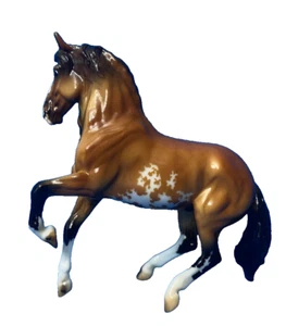 1891 BREYER SM CHALICE 2021 "Chalice" Deluxe Collector Club Glossy Alborozo MIB - Bild 1 von 4