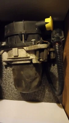 🔧 Bomba de inyección de aire secundaria OEM - Se adapta a Ford Mustang 2000🔧 Foto 1 de 2