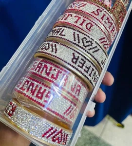 Conjunto de brazaletes nupciales de Bollywood con nombre indio para mujer Chooda circón - Imagen 1 de 24