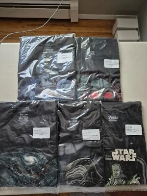 Star Wars Smuggler's Bounty GRAN CAMISETA Lote de 5 REBELS ROGUE ONE KYLO + Funko Foto 1 de 4