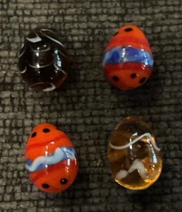 Lot Of 4 Vintage Handblown Mini Art Glass Eggs Multiple Colors Murano Style - Picture 1 of 1