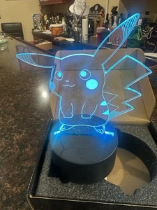 Creative 3D Visualization Lamp - Pikachu Pokemon - Picture 1 of 4