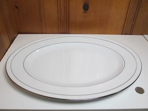 Noritake Stoneleigh White Scapes 16" Oval Serving Platter Embossed Platinum - Picture 1 of 11