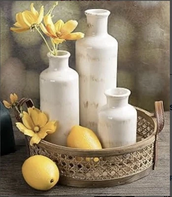 Juego de 3 jarrones de cerámica Komely dorado y blanco NUEVO en caja Foto 1 de 4