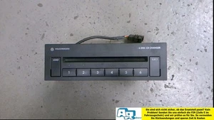 Cd-wechsler 6-FACH 1T0035110A VW Touran 2.0 TDI Bj 2004 1 T 2389716 - Bild 1 von 6