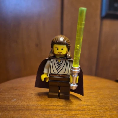 LEGO Star Wars Qui-Gon Jinn Minifigura Cabeza Amarilla 1999 7161 7101 7171 sw0027 1V Foto 1 de 4