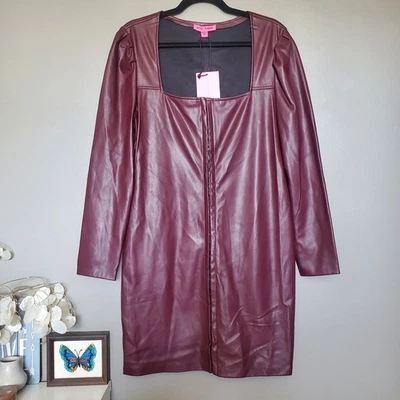 Mini Vestido Betsey Johnson Estilo Corsé Cuero Sintético Talla 14 Borgoña Nuevo $109 Foto 1 de 4