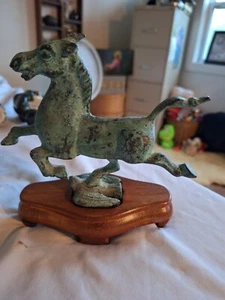 Vintage Bronze Horse Statue Figurine in the Style of an Archaic Chinese Bronze - Picture 1 of 6