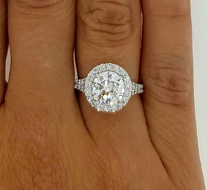 Anillo de compromiso de halo de moissanita de corte redondo de 2,70 TCW de oro blanco sólido de 14 k - Imagen 1 de 10