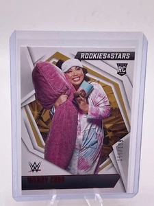 2022 WWE - Chronicles - Red /199 - #190 Wendy Choo - Picture 1 of 2