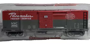 Pacemaker Freight Services Boxcar Goldline Limited Edition Menards Train Car - Picture 1 of 6
