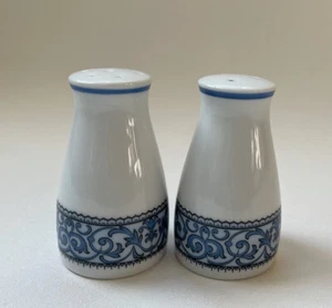 NORITAKE Japan CIELITO LINDO Cook’n Serve Salt and Pepper Shakers 2151 -C16 - Picture 1 of 6