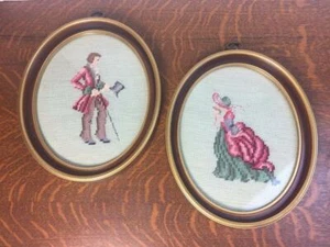 Juego de agujas bordadas enmarcadas enmarcadas completas de colección PAREJA VICTORIANA CORTEJA - Imagen 1 de 5