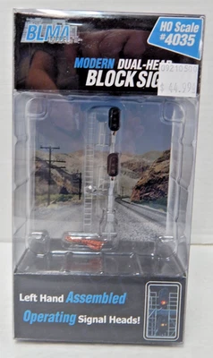 BLMA #4035 - HO - Modern Dual-Head Block Signal NEW Left-Hand Assembled - Image 1 of 4