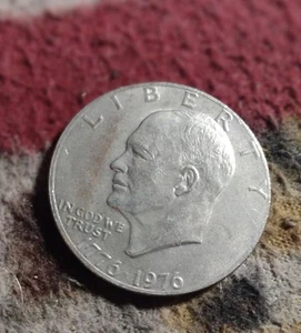 Raro dólar de plata bicentenario - Imagen 1 de 2