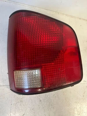 Conjunto de luces traseras para pasajeros GMC S10/Sonoma 1994-2004 Foto 1 de 4