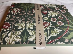 Tovaglia cotone MORRIS & Co giacinto verde floreale 60 x 120" nuova con etichetta - Foto 1 di 2