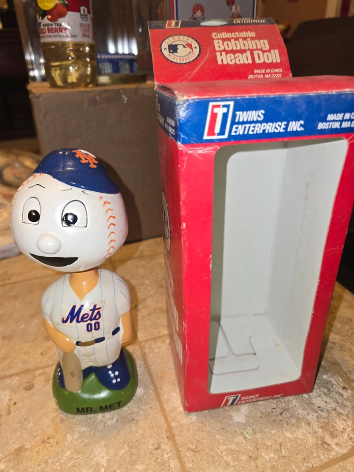 MR MET New York Mets Mascota TEI Base Verde Nodder Bobblehead GEMELOS EMPRESAS Foto 1 de 4
