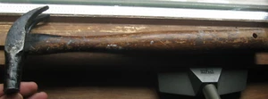 Vintage Curved CLAW HAMMER - Unknown Brand 11 inch handle - Picture 1 of 3