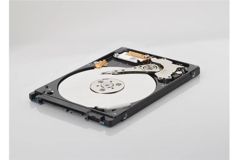 Seagate Momentus Thin ST91603010AS 160GB SATA/300 5400RPM 8MB 2.5" Hard Drive - Image 1 of 1
