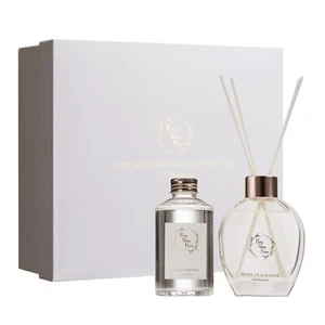 Pretty Valley Home - WHITE ALLURE KERZE & DIFFUSOR GESCHENKBOX SET (Lily Blossom) - Bild 1 von 5