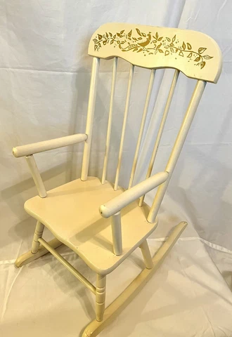Vintage 1980's Hedstrom Children's Musical Rocking Chair-Rock a by Baby Lullaby Cover