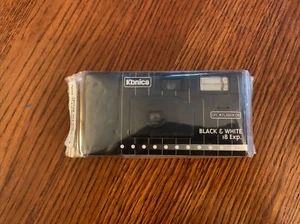 konica black and white 18 exp ISO400 camera  - Picture 1 of 4