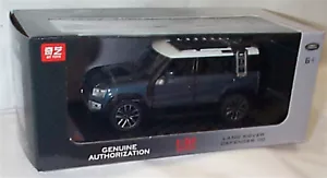 Land Rover Defender 110 in Blue Opening Parts New Boxed 1:32 light & sound - Picture 1 of 2