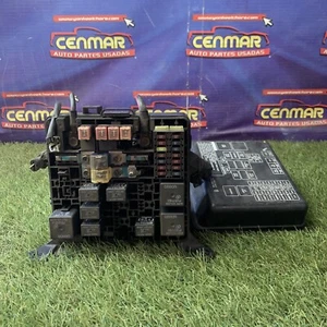 2003 03 Isuzu Rodeo Engine Fuse Box Relay Junction Block Module - Picture 1 of 9