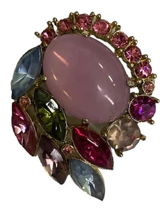 Bonito broche de pedrería multicolor rosa joyería vintage damas - Imagen 1 de 3