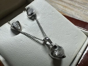 18ct White Gold 0.30ct Tension Set Diamond Pendant Necklace & Earrings - Picture 1 of 13