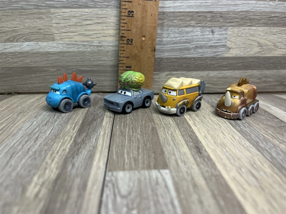 批量 4 件 迪士尼 皮克斯 汽车 迷你赛车 恐龙和大脑 — 第 1/4 张图片