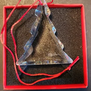 Oleg Cassini Crystal Christmas Tree Ornament  - Picture 1 of 3